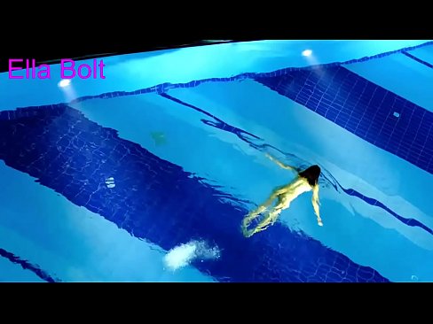 ❤️ Je ne peux pas m'arrêter de regarder, jeune blonde prise en train de nager nue dans la piscine de la station ELLA BOLT. ❤❌ Porno fait maison at fr.sexindrag.ru ❤