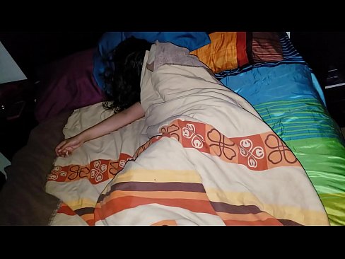 ❤️ Beau-fils réprimandant sa jeune belle-mère pendant qu'elle dort. ❤❌ Porno fait maison at fr.sexindrag.ru ❤