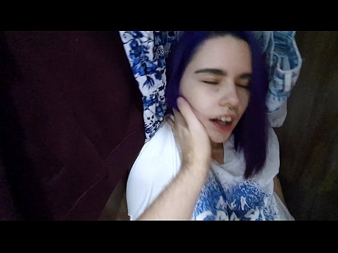 ❤️ J'ai trouvé ma soeur dans le placard et je l'ai aidée à jouir. ❤❌ Porno fait maison at fr.sexindrag.ru ❤